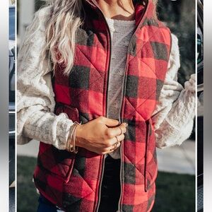NWT Becool Soft Red and Black Buffalo Plaid Cozy Vest